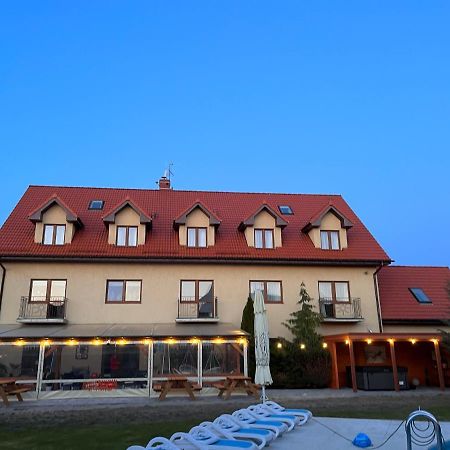 Hotel Sunstar Rewal Esterno foto