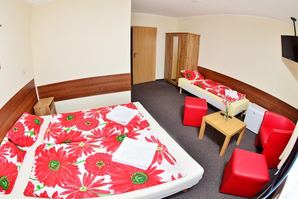 Hotel Sunstar Rewal Esterno foto