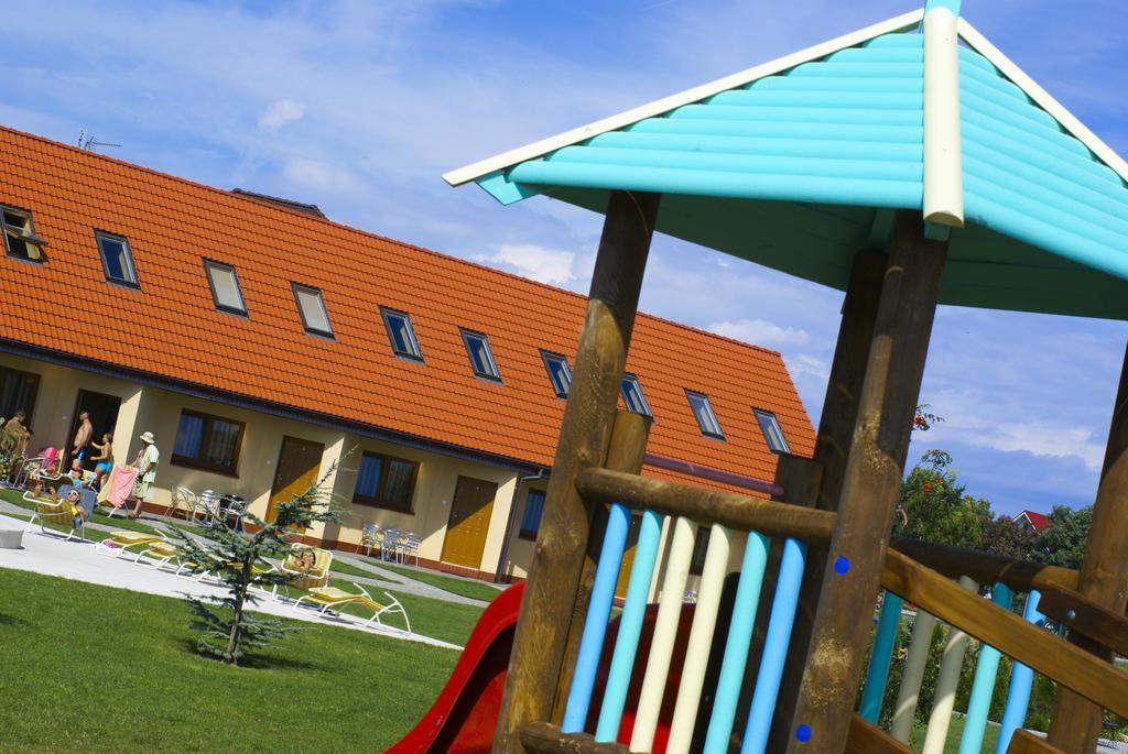 Hotel Sunstar Rewal Esterno foto
